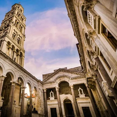 Hestia 3 Bdr Appartement *