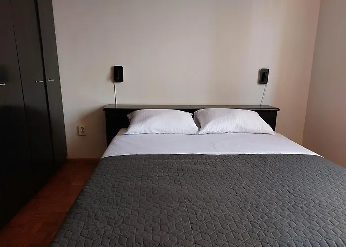 Hestia 3 Bdr * Split